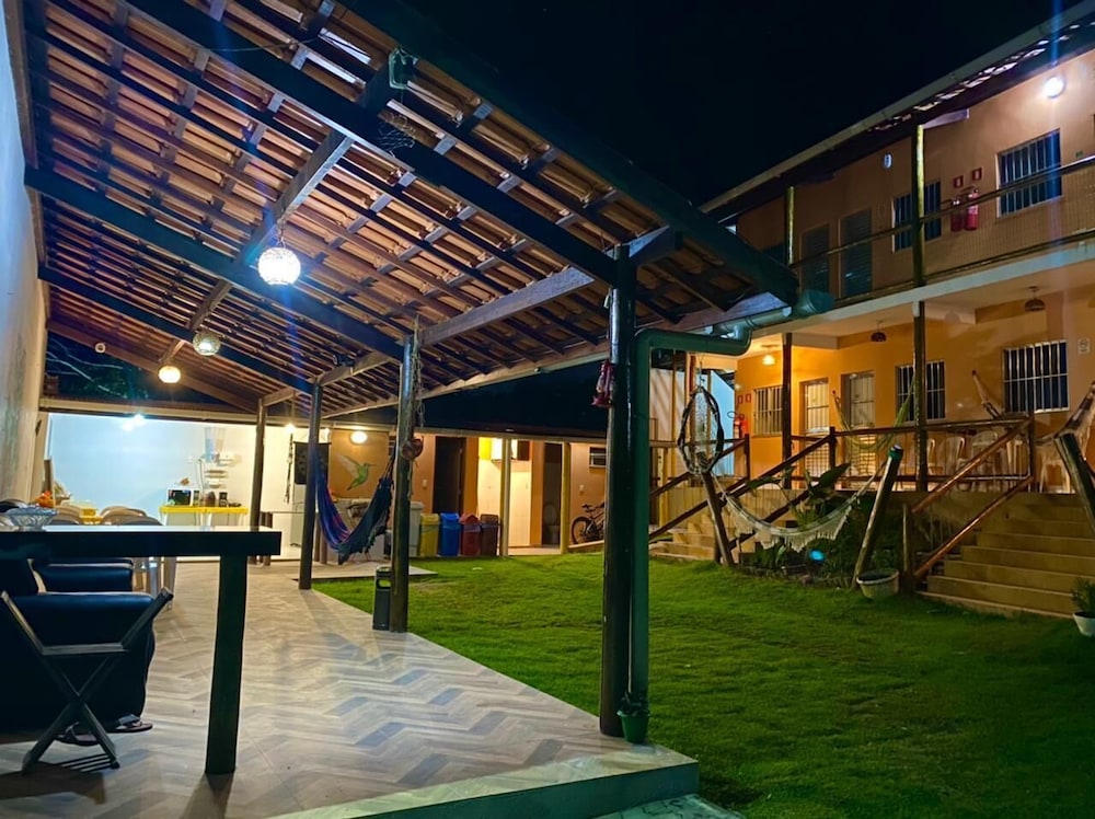 village enseada do castelo