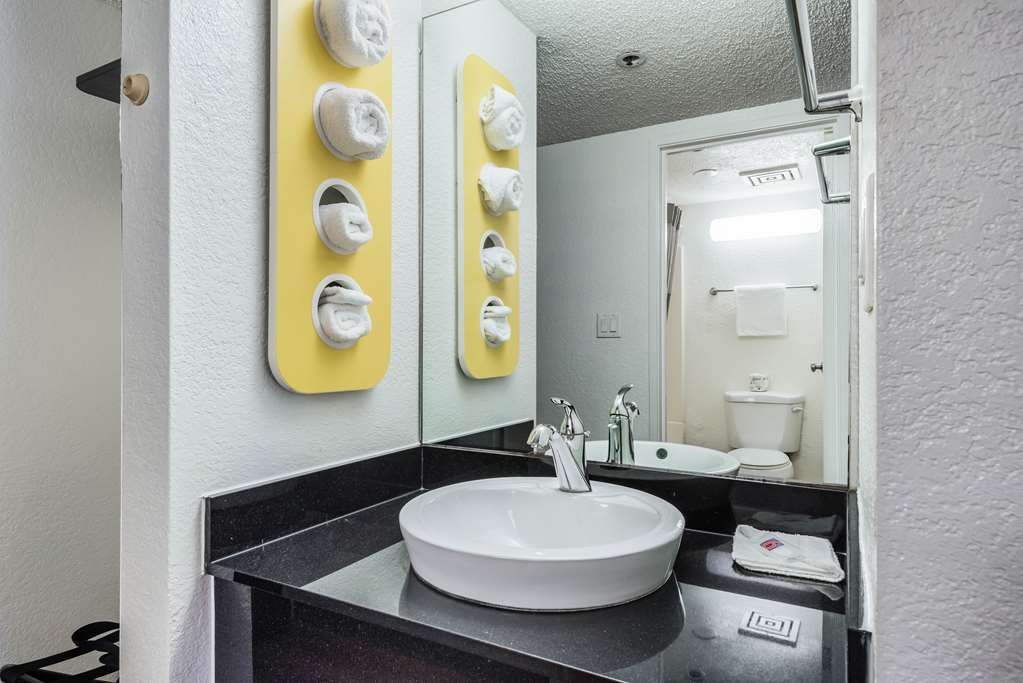 motel 6 los angeles ca los angeles lax