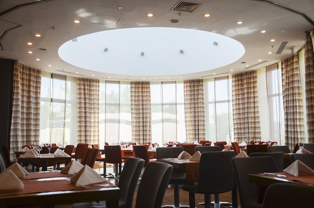 holiday inn almaty by ihg