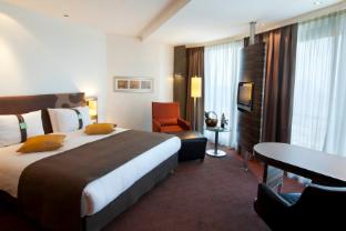 holiday inn almaty by ihg