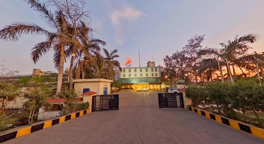 lords eco inn dahej