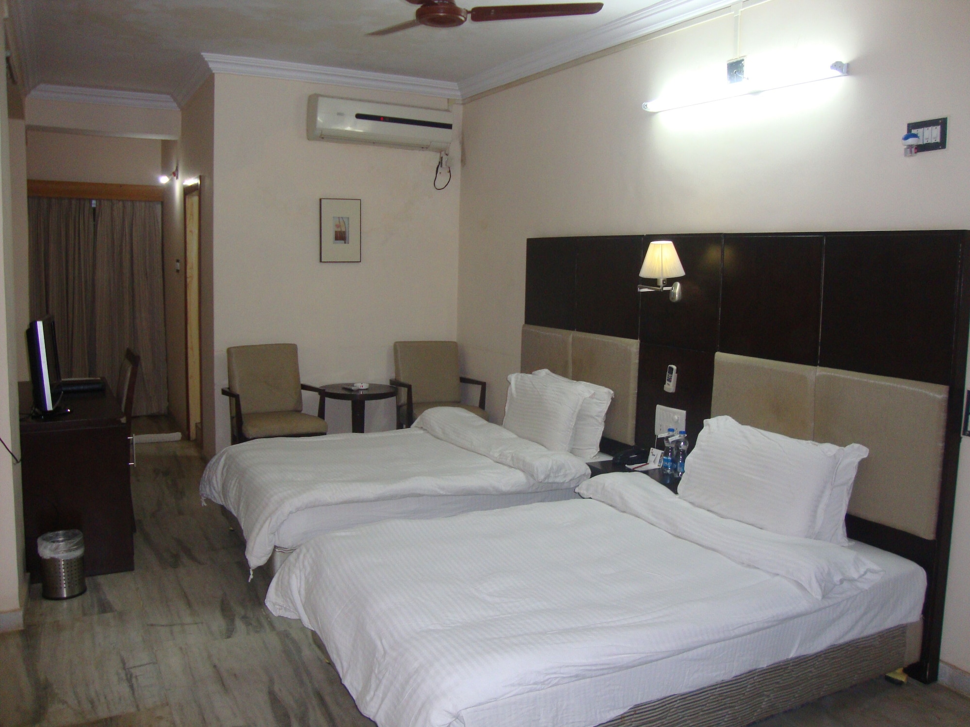lords eco inn dahej