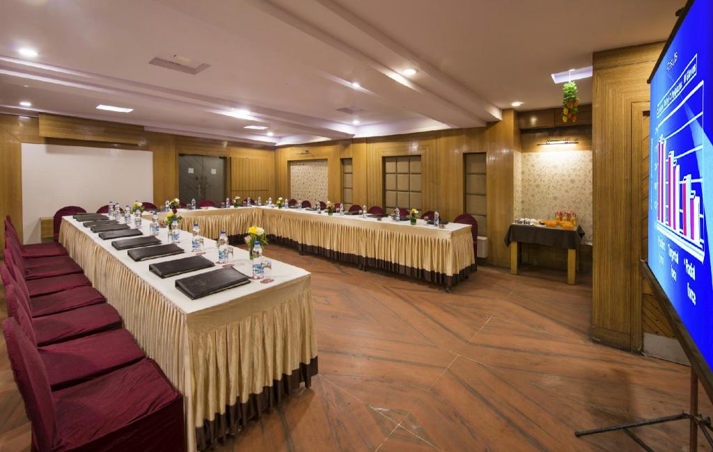lords eco inn dahej