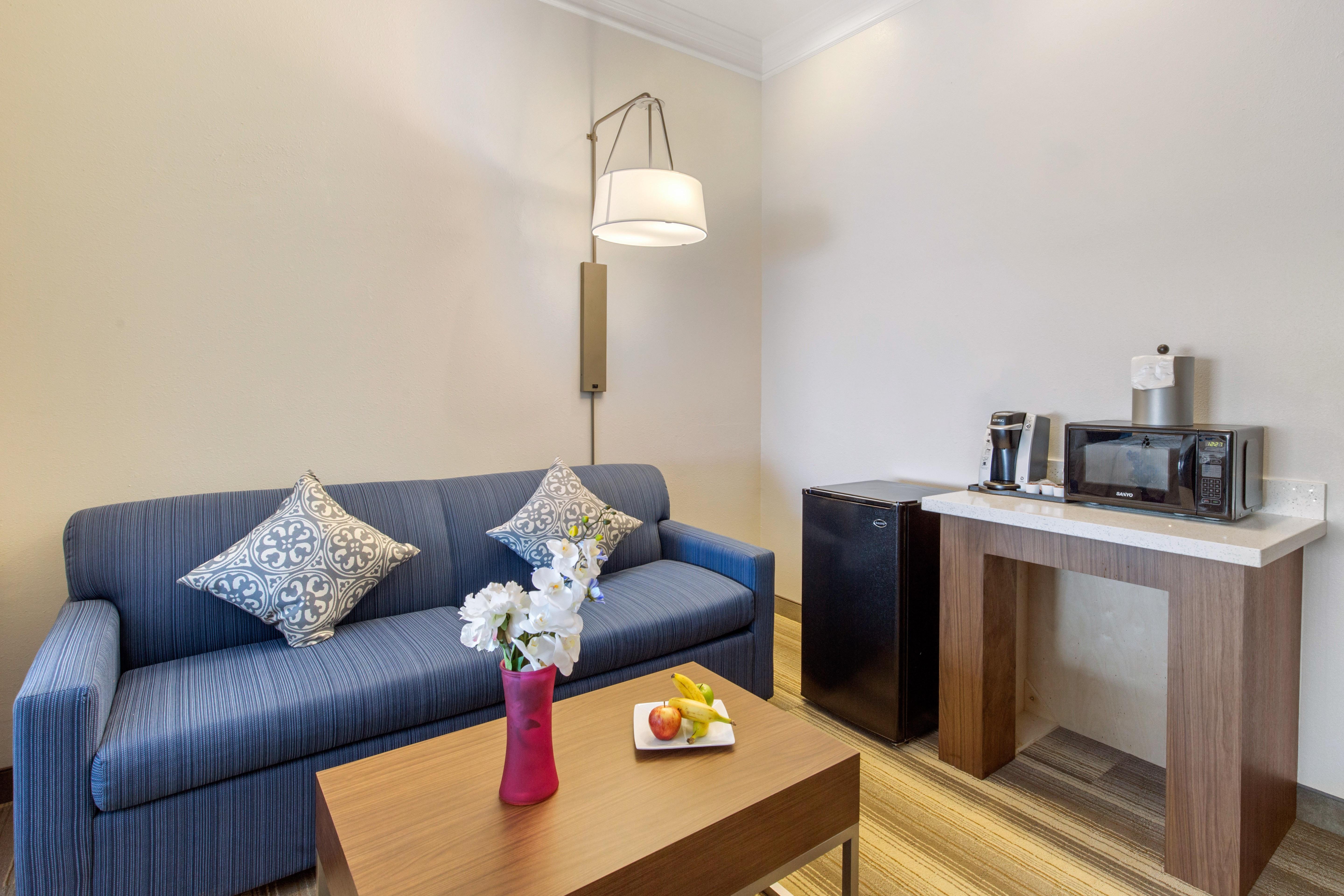 holiday inn express hotel and suites houston alvin by ihg