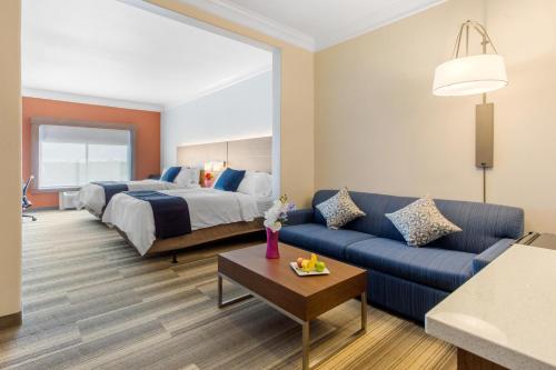 holiday inn express hotel and suites houston alvin by ihg
