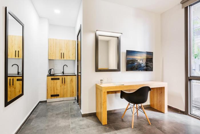 g suites luxury rentals