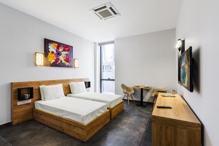 g suites luxury rentals