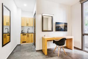 g suites luxury rentals