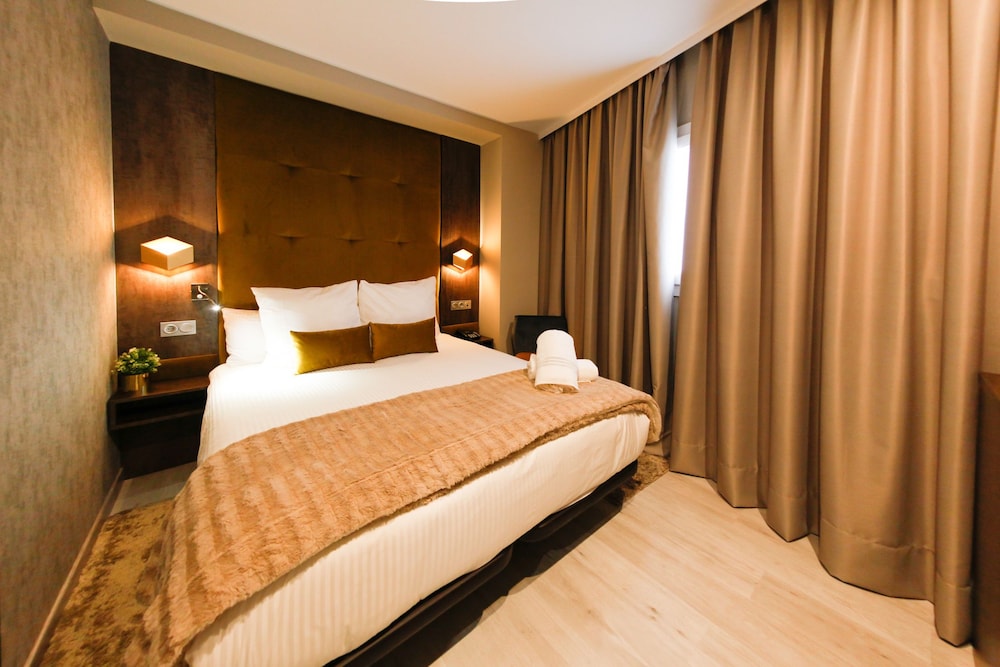 hercules boutique hotel