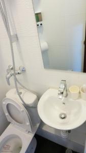 kowloon mongkok 1812 guest house