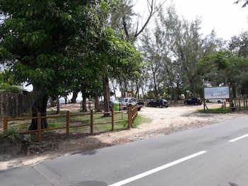 allamanda studios and apartments