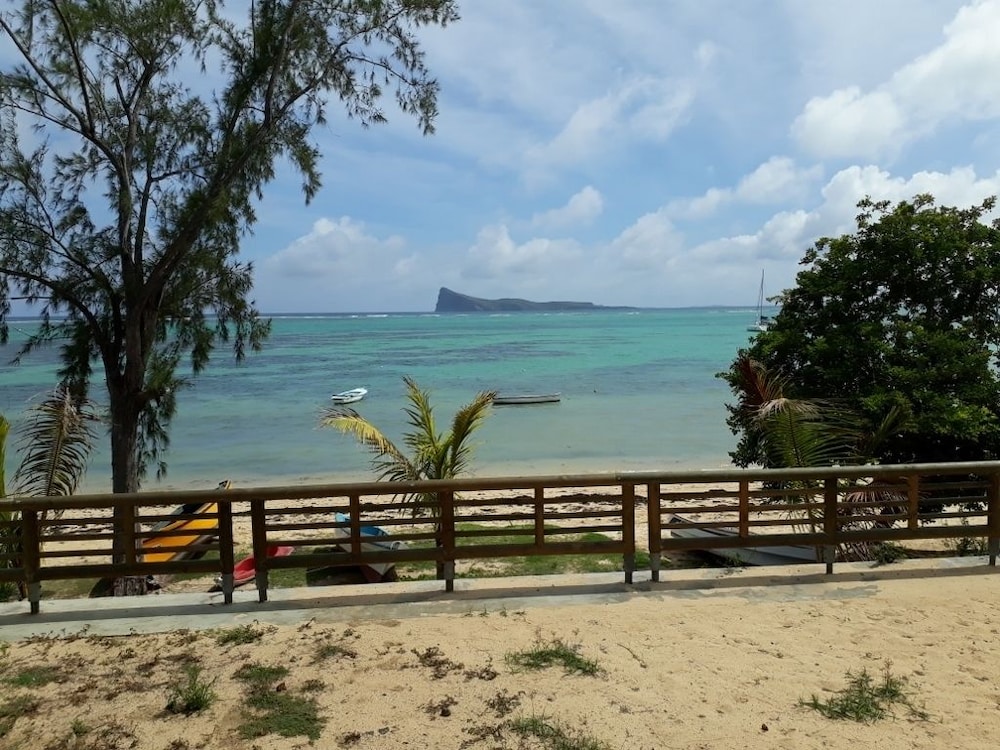 allamanda studios and apartments