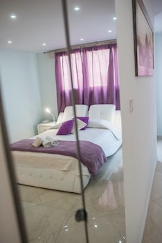 mesogios house suites