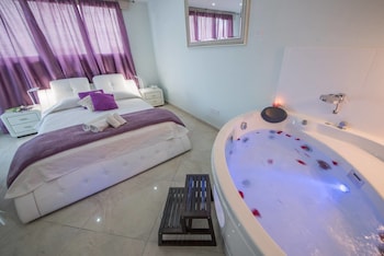 mesogios house suites