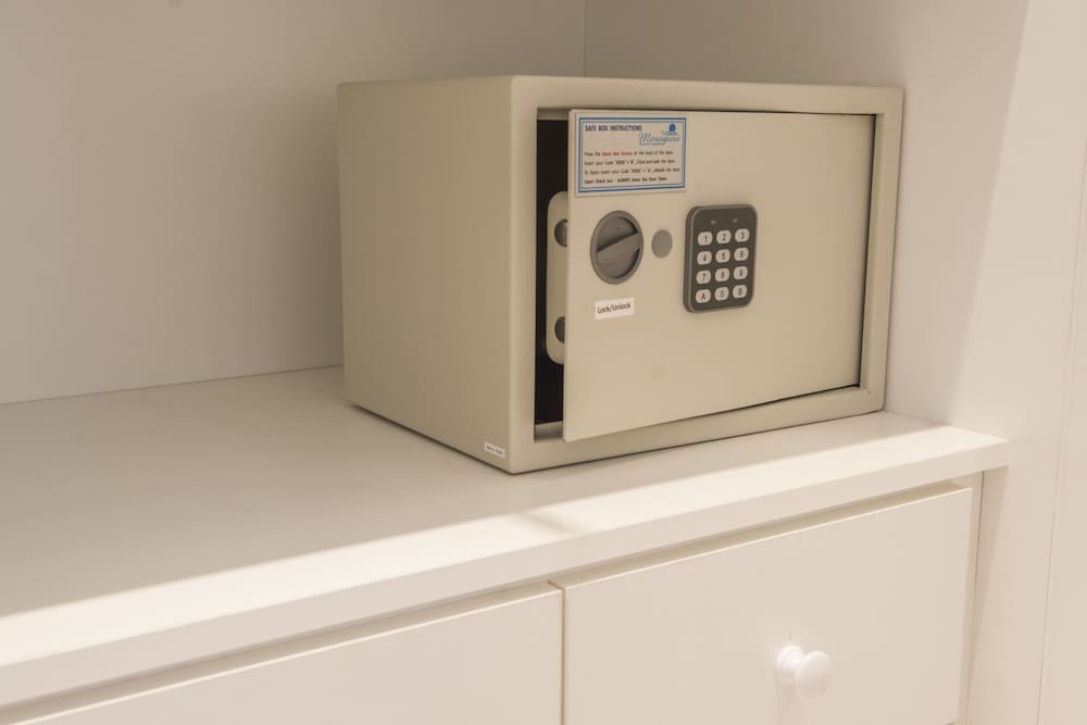 mesogios house suites