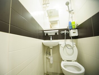 kong hing guest house