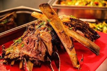 blue lagoon kosher hotel