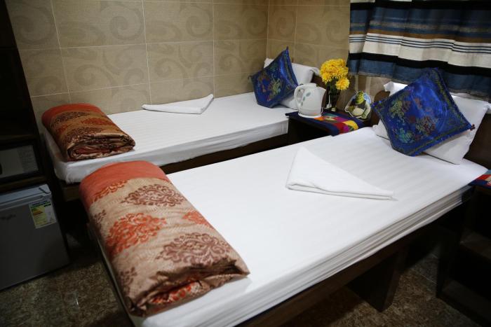 legend guest house