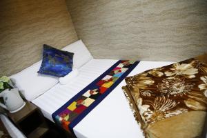 legend guest house