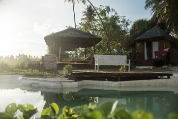 simeulue surflodges