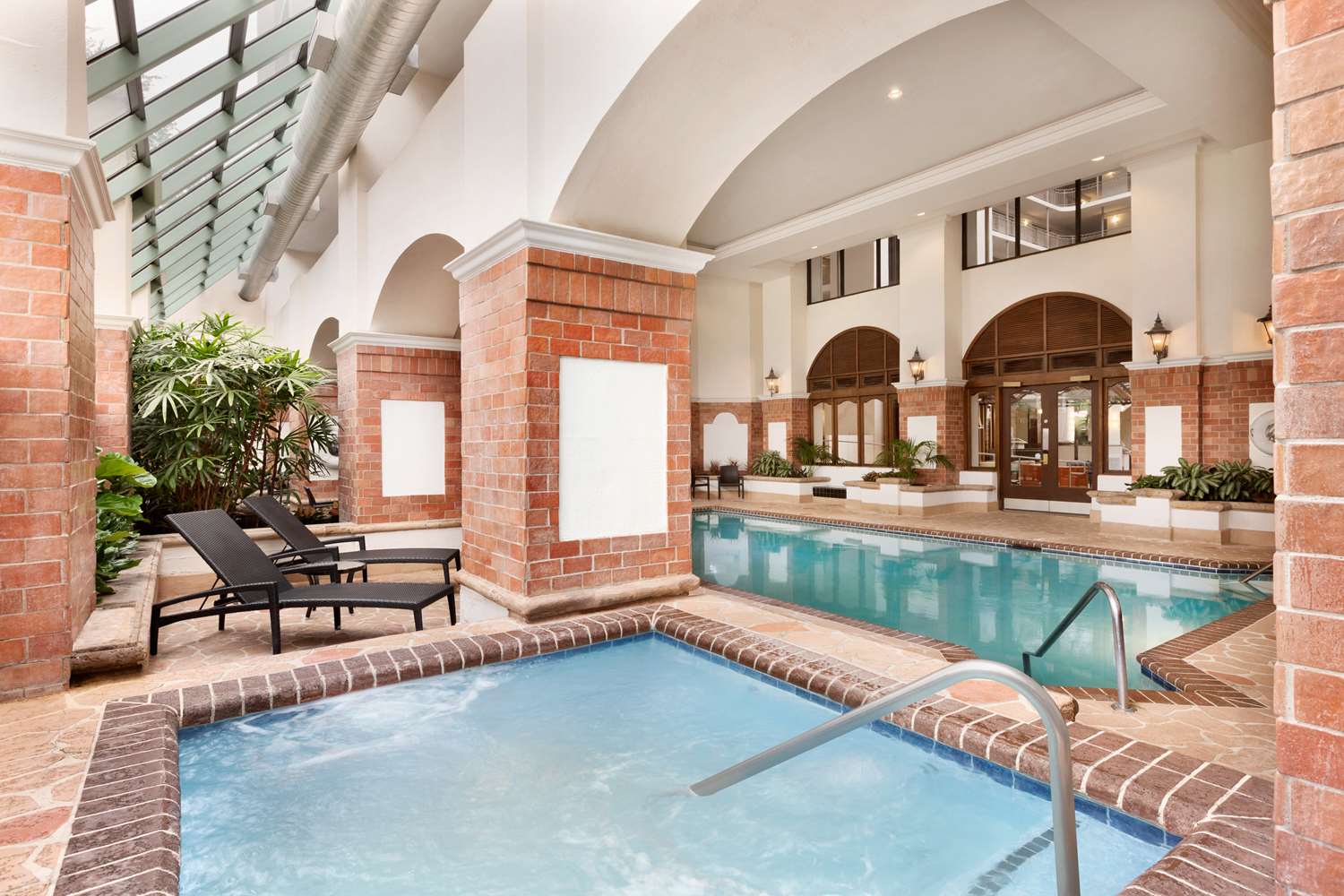 embassy suites by hilton dallas dfw airport south