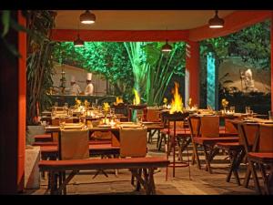 Hotel Clarks,Varanasi Cantonment,5 star