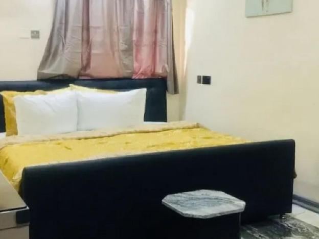 platinum inn gee hotel ikoyi