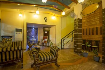 Vatika Inn Hotel,14 Rmv Gulab Bagh Road Udaipur Rajasthan 313001,4 star