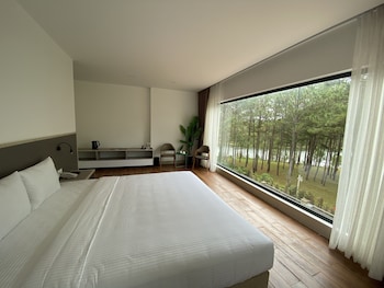 romeo juliet dalat resort