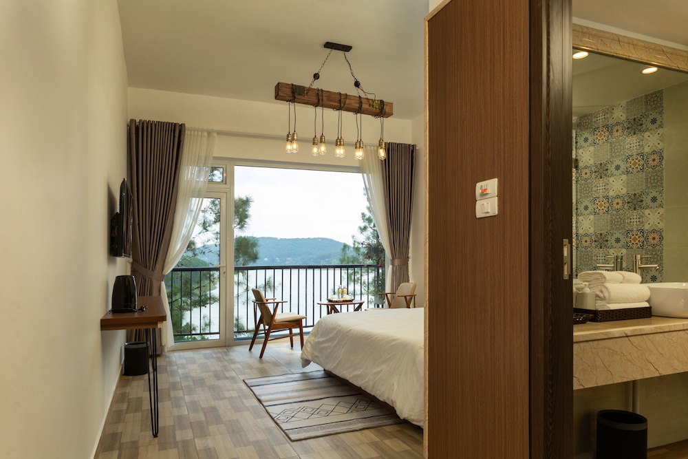 romeo juliet dalat resort