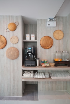 the qube fifty hotel