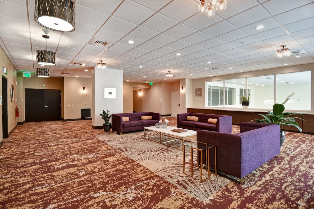 holiday inn lancaster by ihg