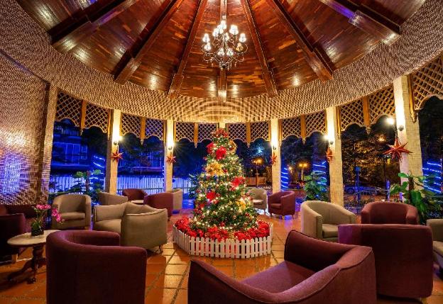 century pines resort
