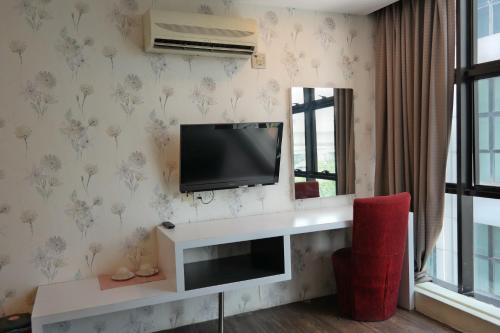 summer oscar boutique hotel