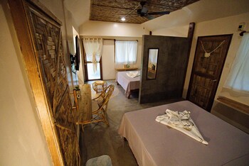 happiness beach resort siargao