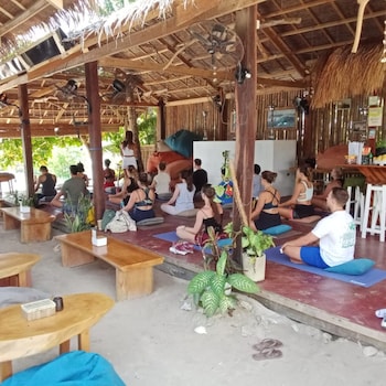 happiness beach resort siargao