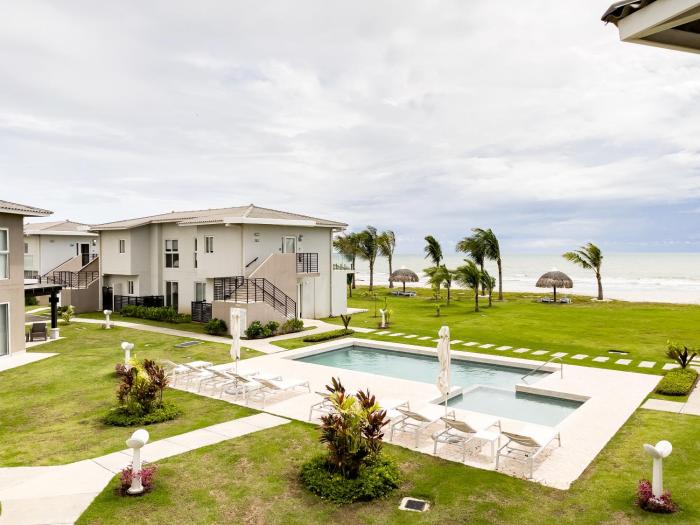 playa caracol residences vacation rental