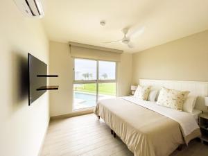 playa caracol residences vacation rental