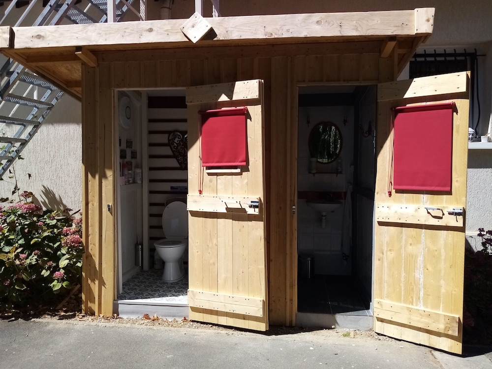 les tonneaux de leure logement insolite