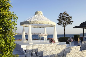 four seasons hotel istanbul at the bosphorus