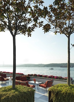 four seasons hotel istanbul at the bosphorus