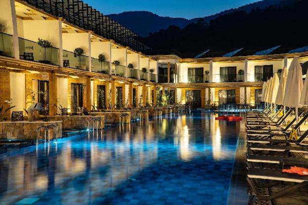 l hotel sarigerme