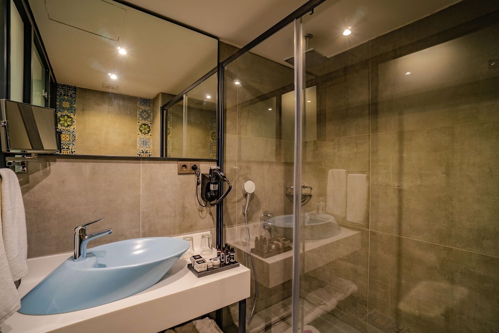 l hotel sarigerme