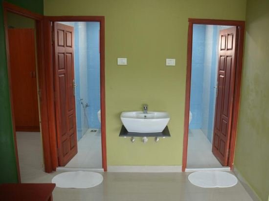 max classic serviced apartment