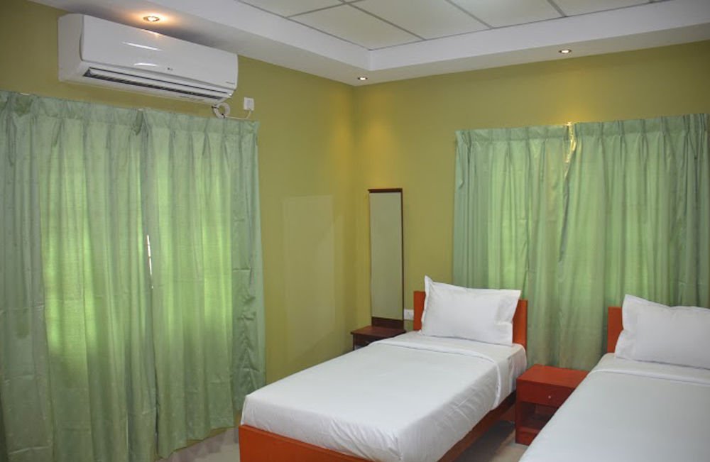 max classic serviced apartment