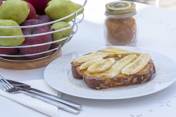 athens market portrait
