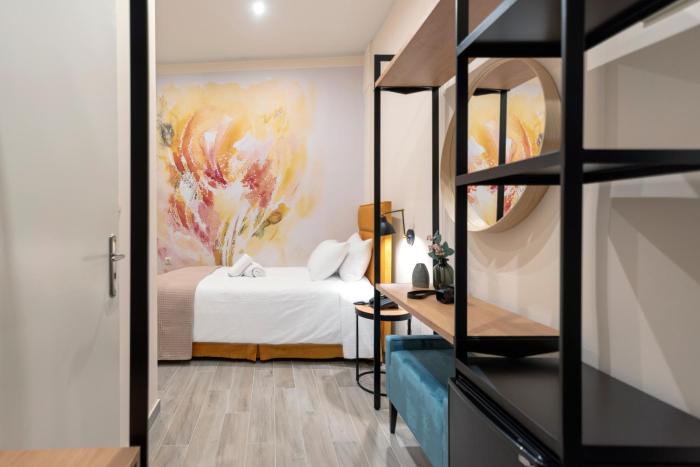 athens market portrait