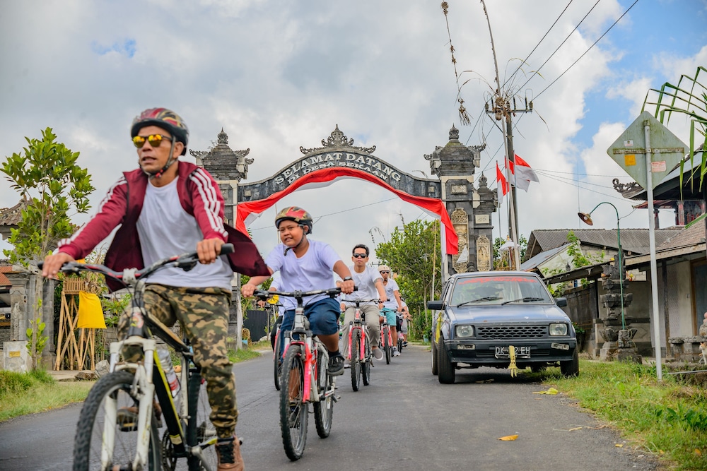 keramas sacred river village