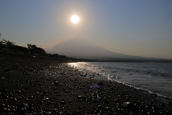 keramas sacred river village
