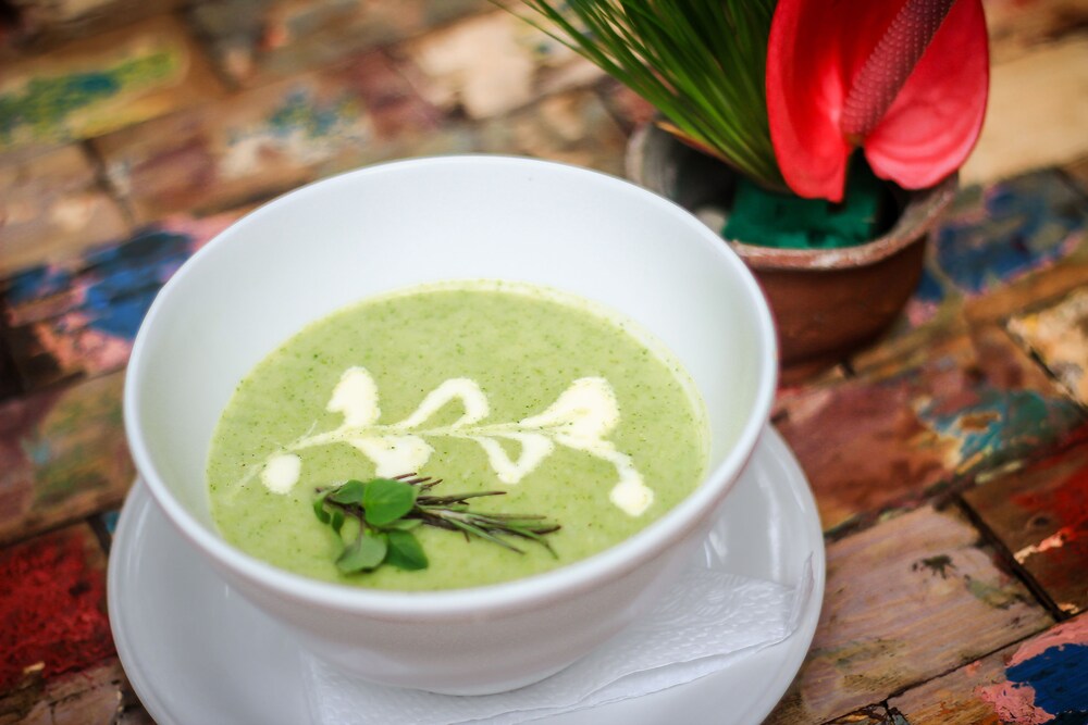 keramas sacred river village